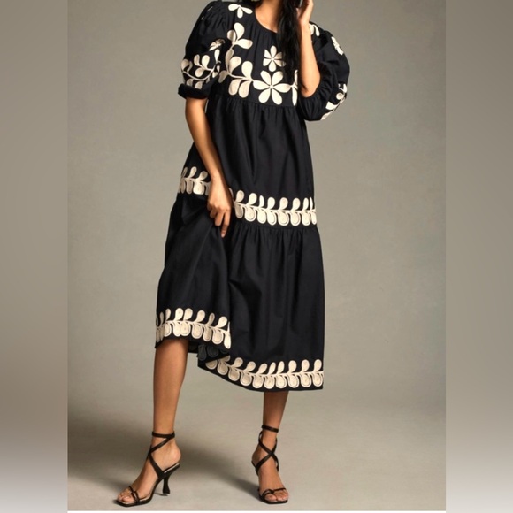 By Anthropologie Dresses & Skirts - NWOT - By Anthropologie Embroidered Puff-Sleeve Midi Dress size small petite